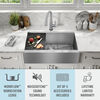 Lavabo de cocina estilo campestre/borde delantero tipo estación de trabajo con un receptáculo de acero inoxidable calibre 16 de 33" de montaje bajo encimera, con reborde WorkFlow™ y accesorios